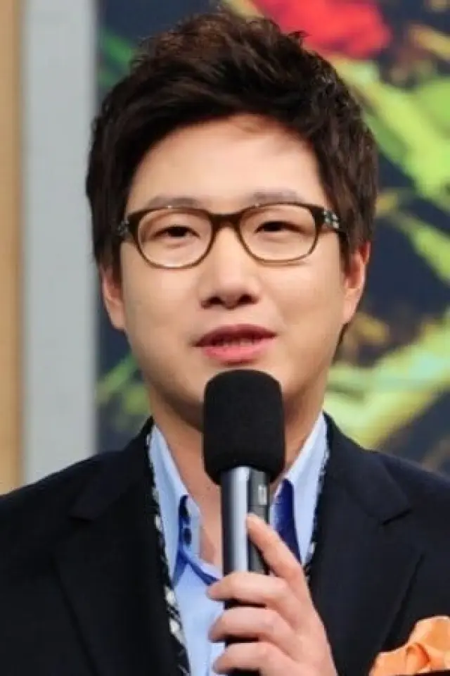 Zdjęcie  (Jo Woo-jong)