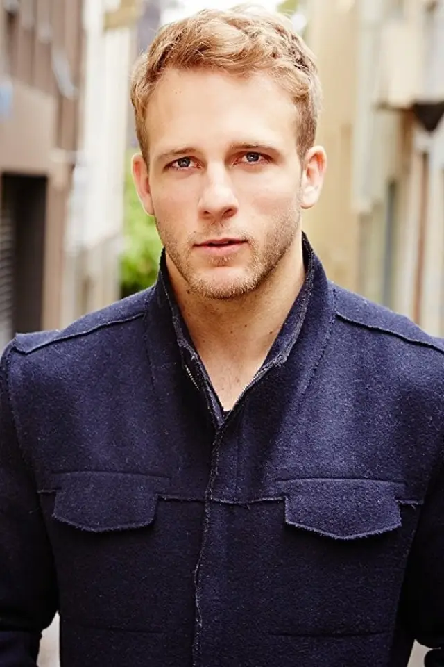Zdjęcie  (Joshua Morton)
