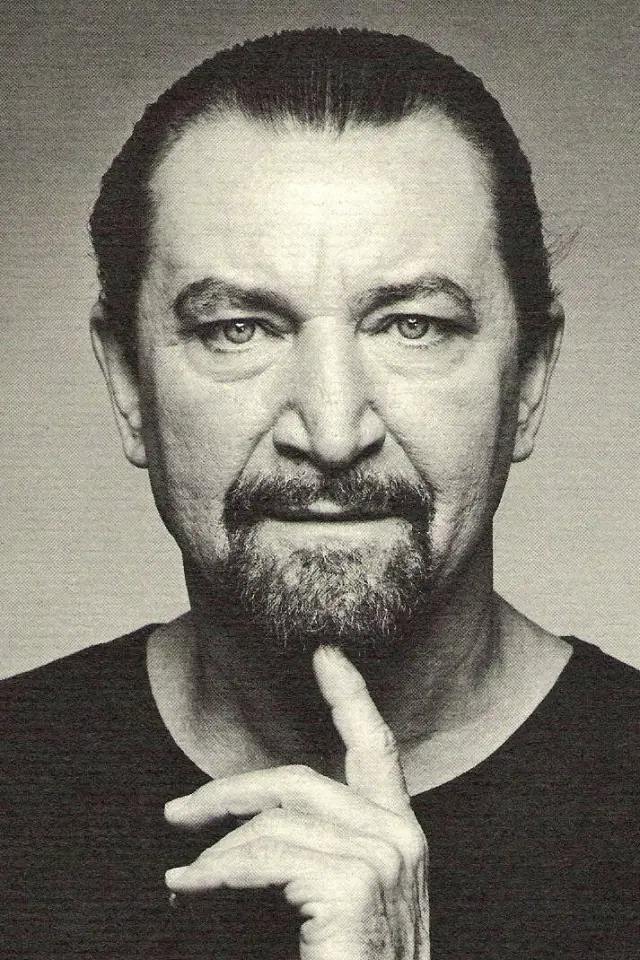 Zdjęcie  (Maurice Béjart)