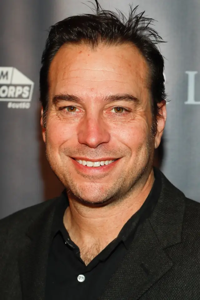 Zdjęcie  (Hank Steinberg)