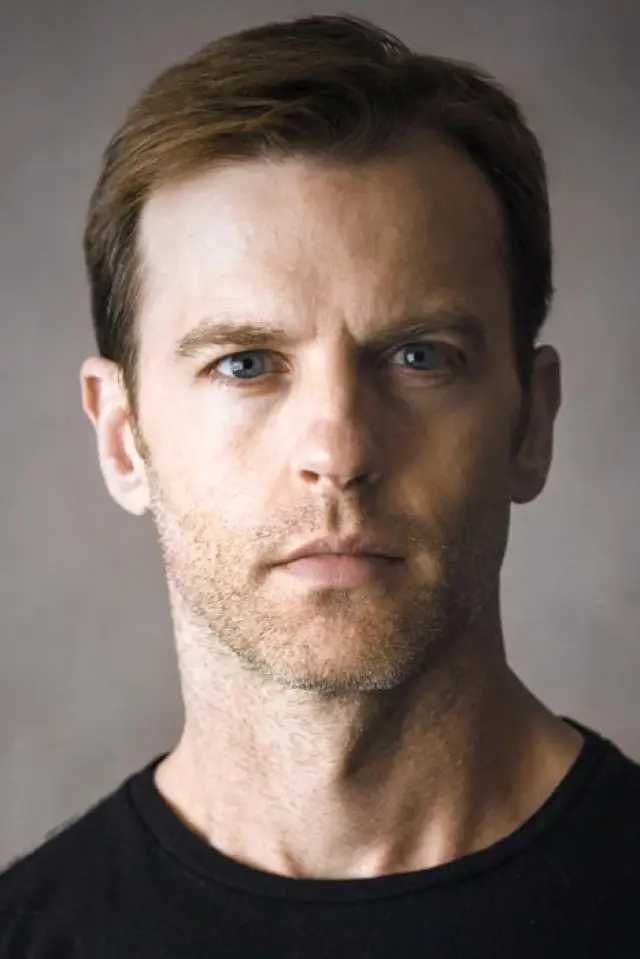 Zdjęcie Trevor St. John