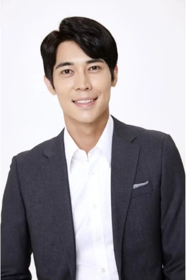 Zdjęcie  (Kim Hyung-min)