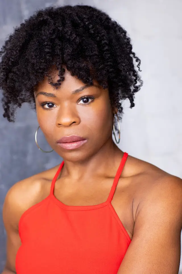 Zdjęcie  (Nija Okoro)
