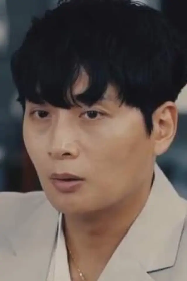 Zdjęcie Kang Min-woo