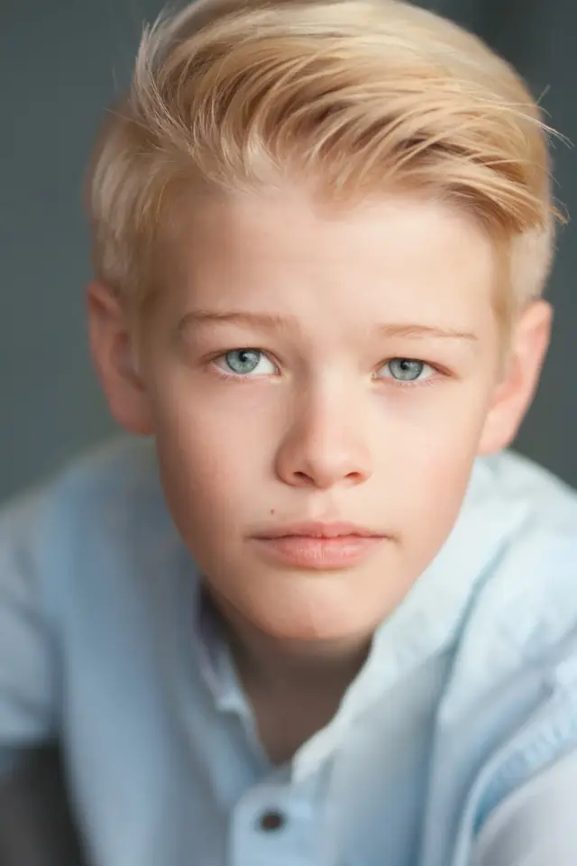 Zdjęcie  (Austin A.J. Abell)
