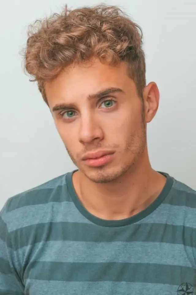 Zdjęcie  (Tupac Larriera)