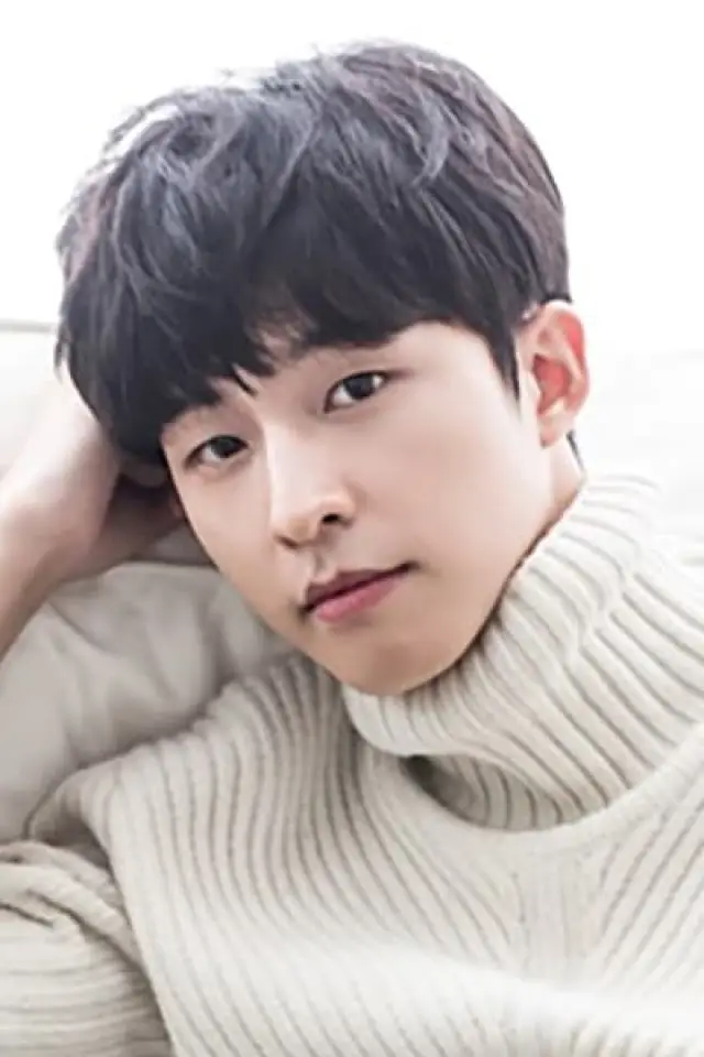 Zdjęcie Hong Kyong (Hong Kyung)
