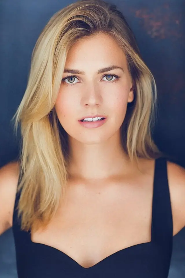 Zdjęcie  (Maggie Rose Tyma)