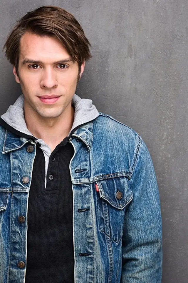 Zdjęcie  (Joshua Hinson)
