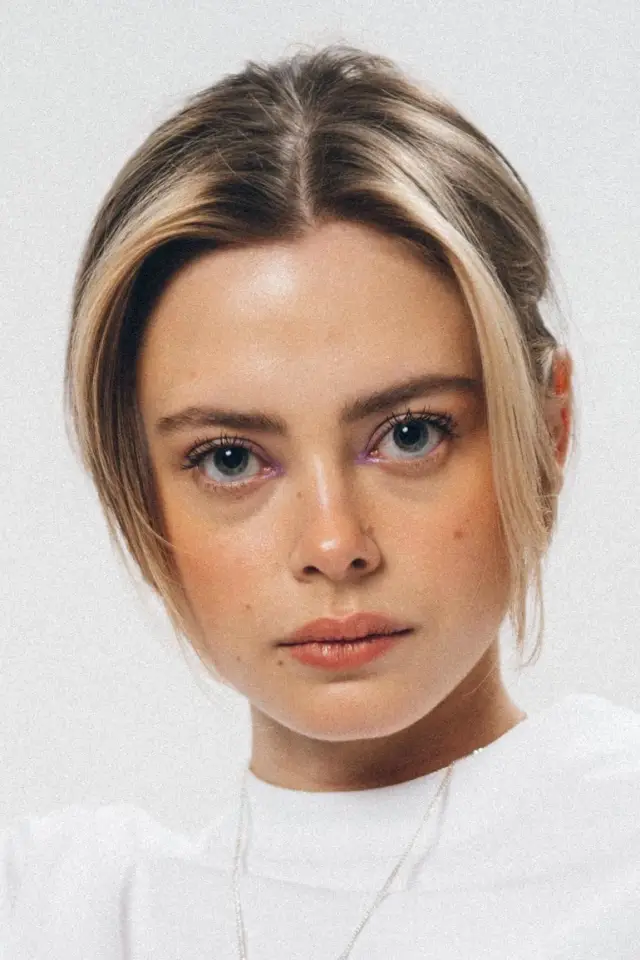 Zdjęcie Elli Rhiannon Müller Osborne (Elli Rhiannon Müller Osborne)