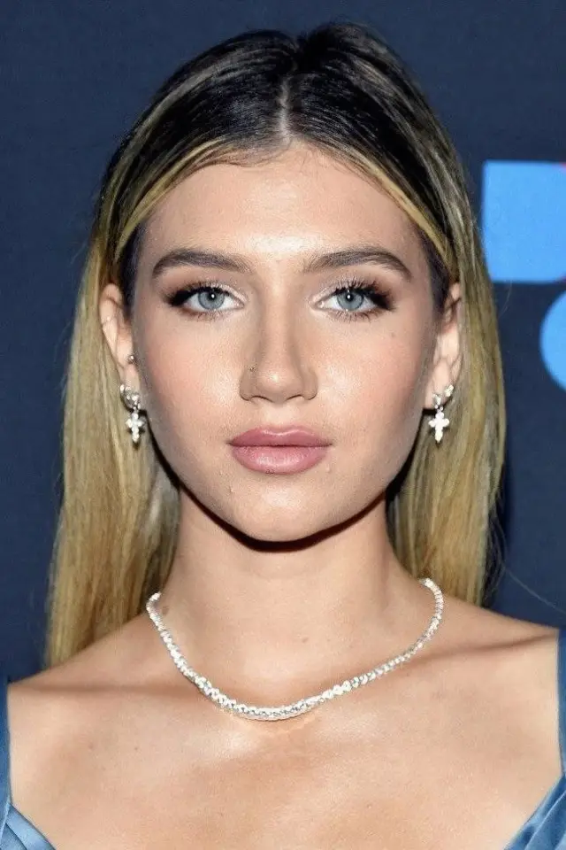 Zdjęcie  (Madison Yezak)