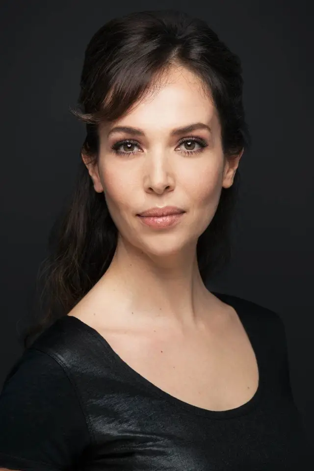 Zdjęcie  (Esra Ronabar)