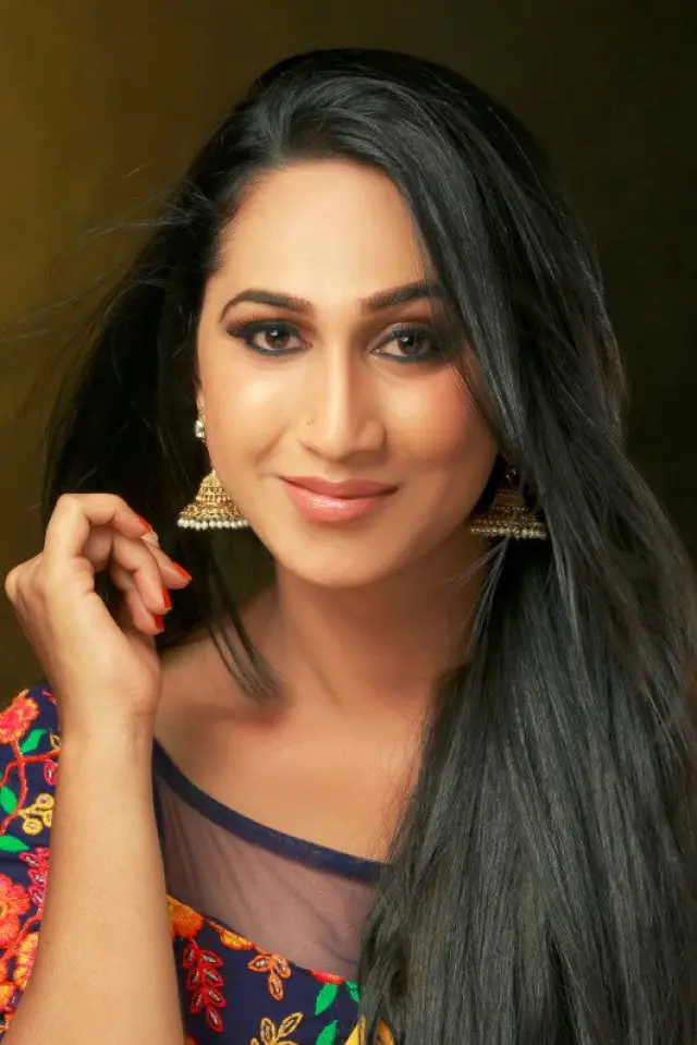 Zdjęcie  (Anjali Ameer)