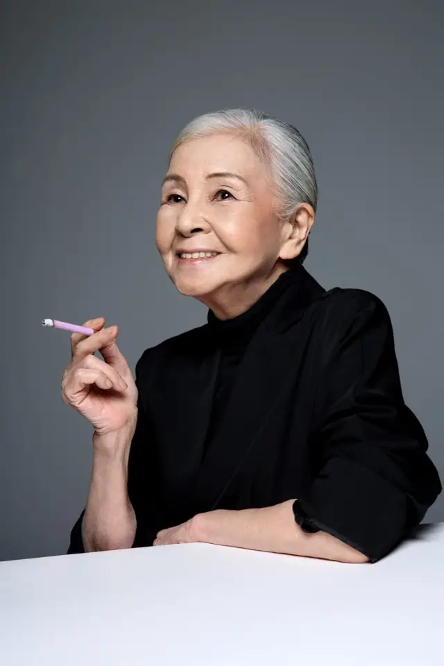 Zdjęcie Emi Wada (Emi Wada)