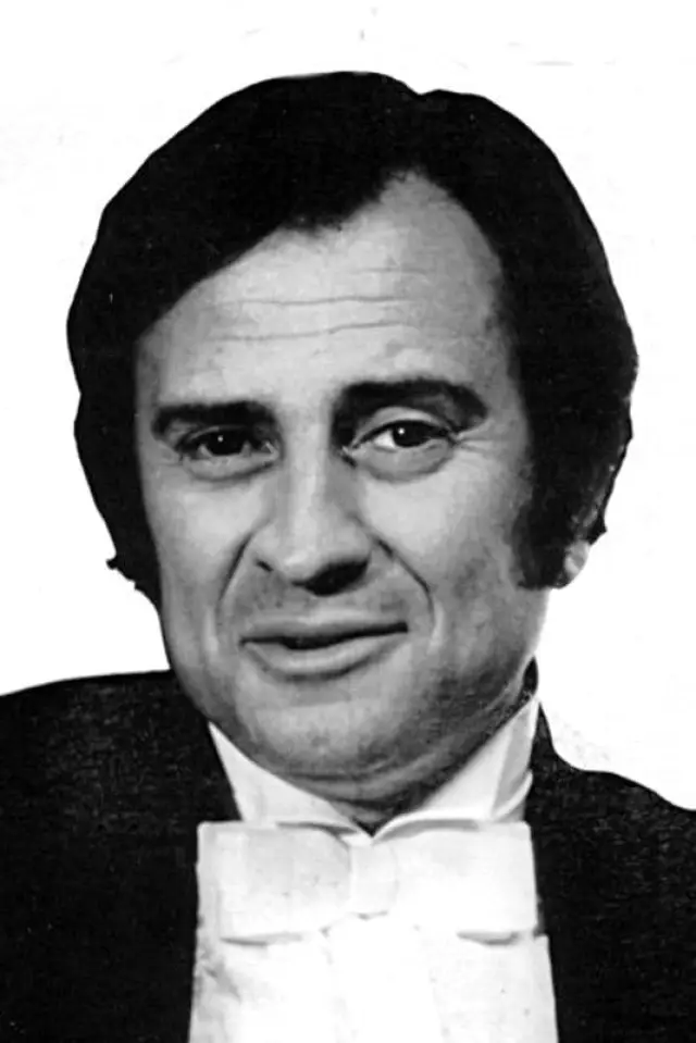 Zdjęcie  (Georges Descrières)