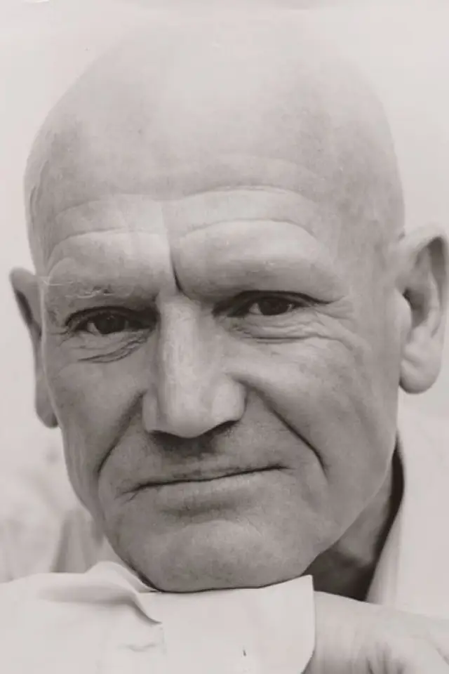 Zdjęcie John Hollis