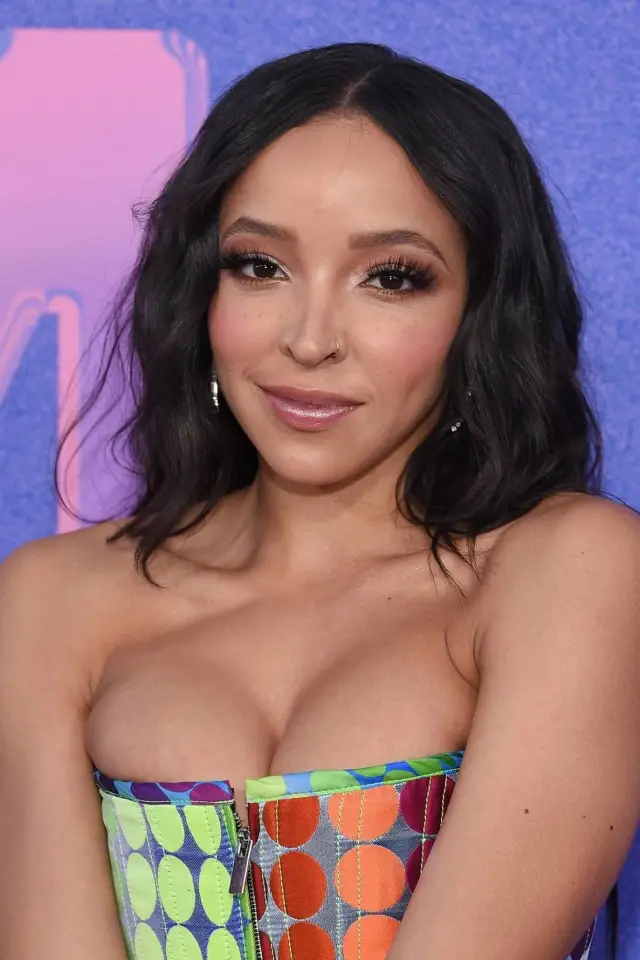 Zdjęcie Tinashe