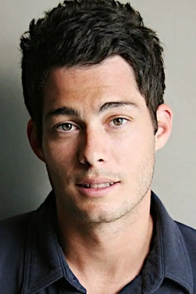 Zdjęcie Brian Hallisay