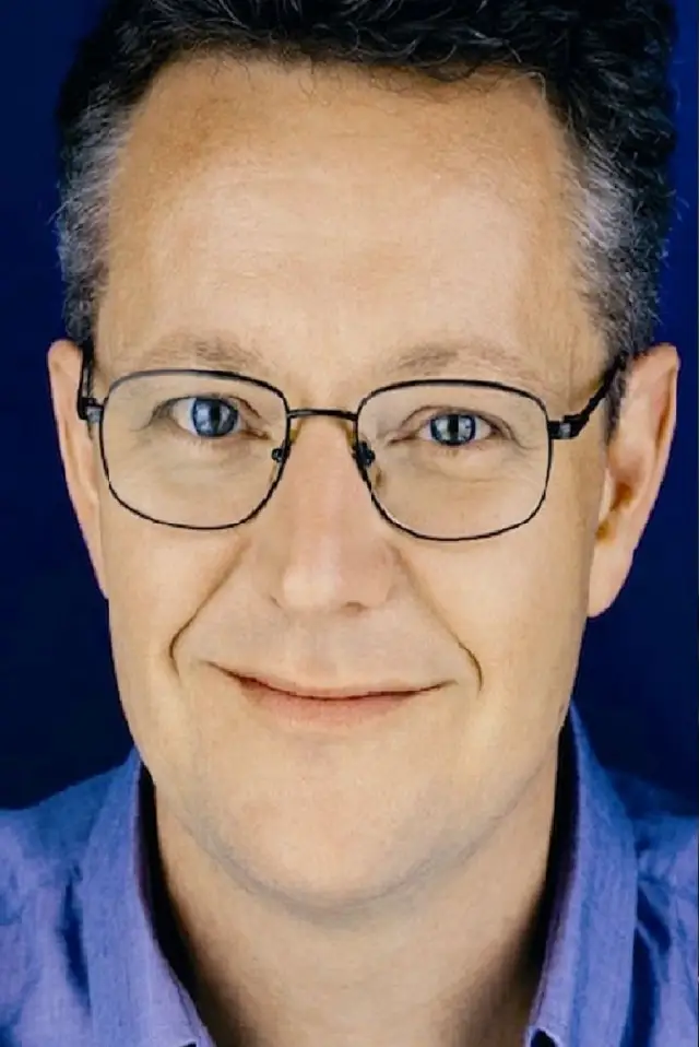 Zdjęcie  (Jonathan Biggins)