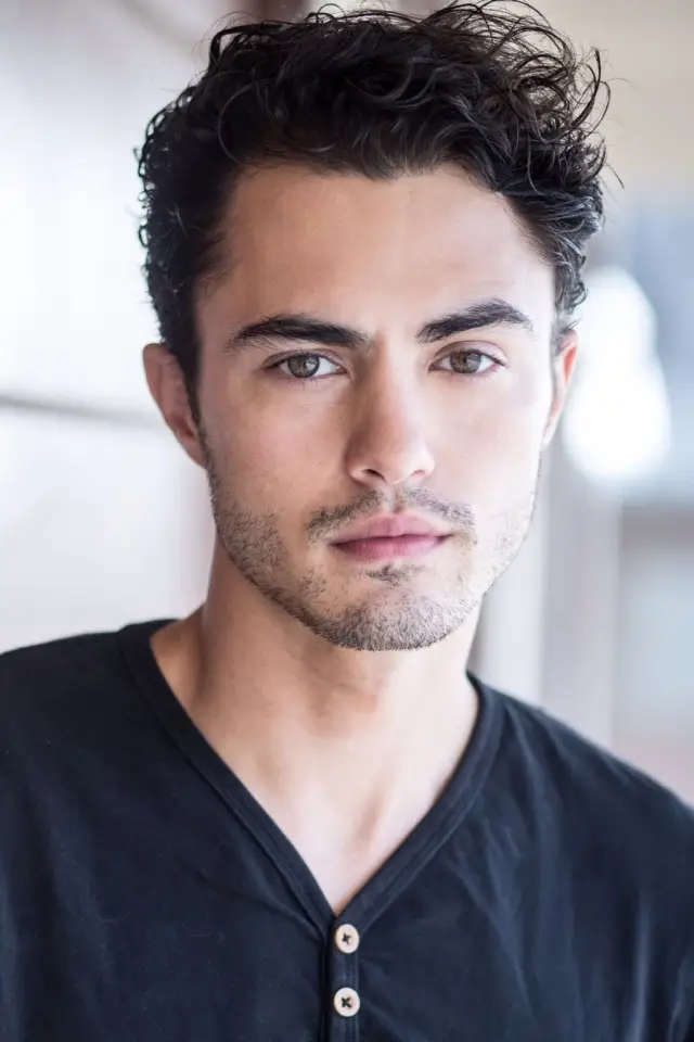 Zdjęcie Dariusz Barnet (Darren Barnet)