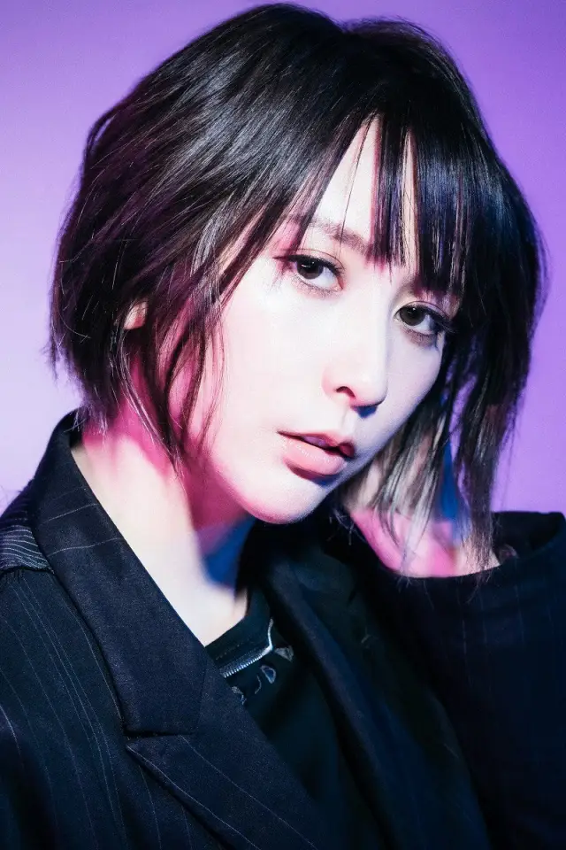 Zdjęcie  (Eir Aoi)