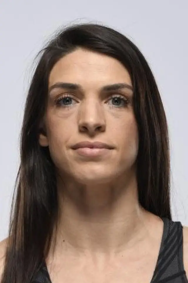 Zdjęcie  (Mackenzie Dern)
