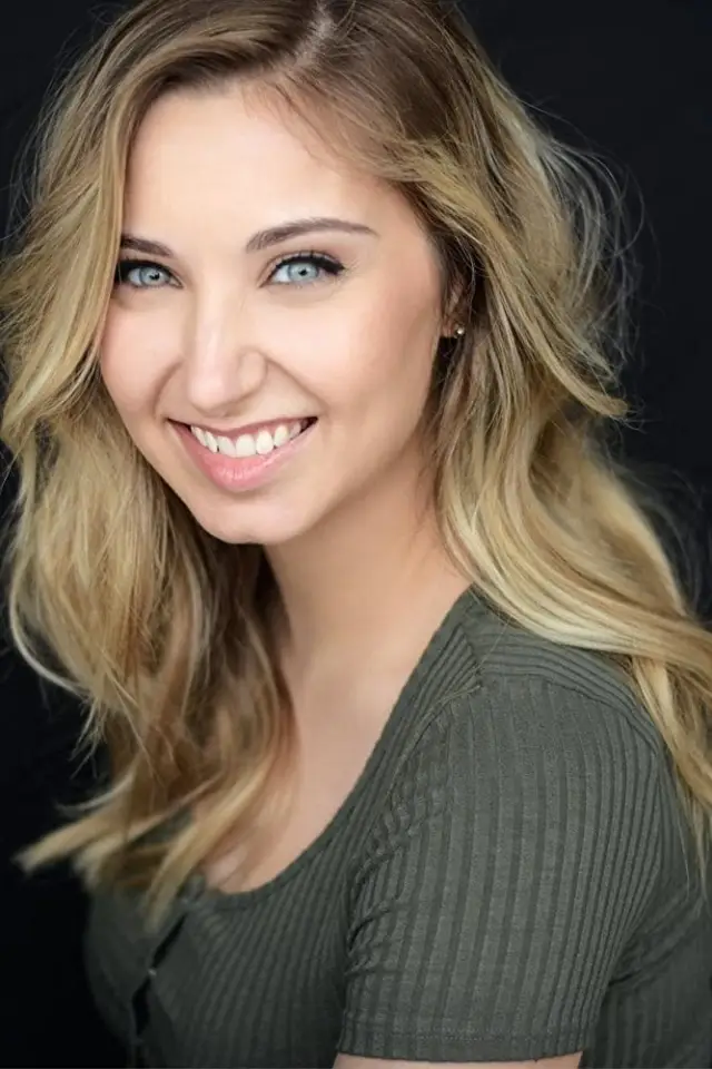 Zdjęcie  (Laura Carly Miller)