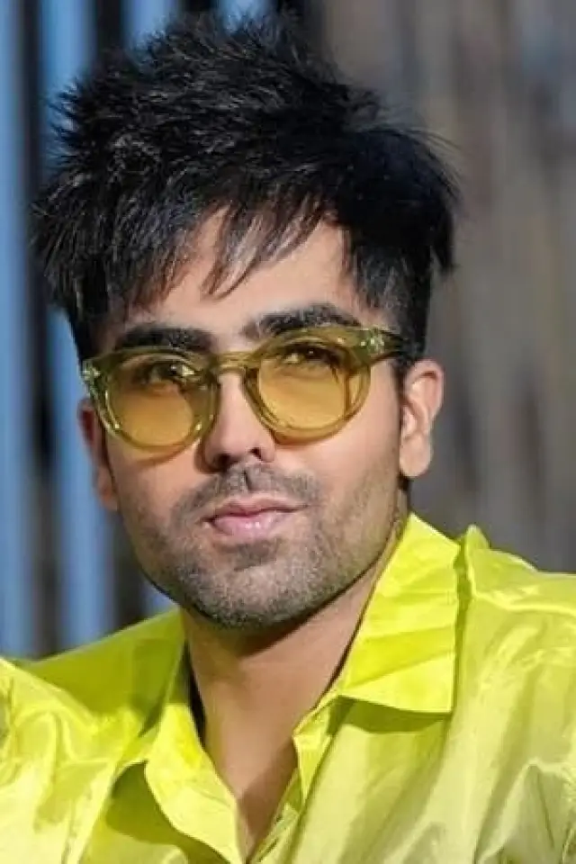 Zdjęcie  (Harrdy Sandhu)