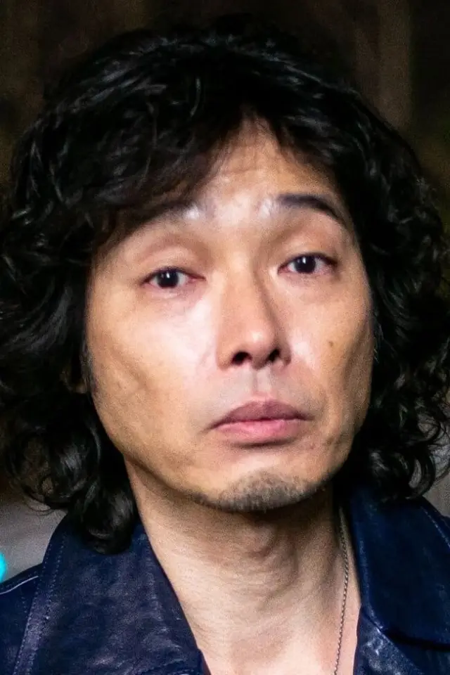 Zdjęcie  (Kazuyoshi Saito)