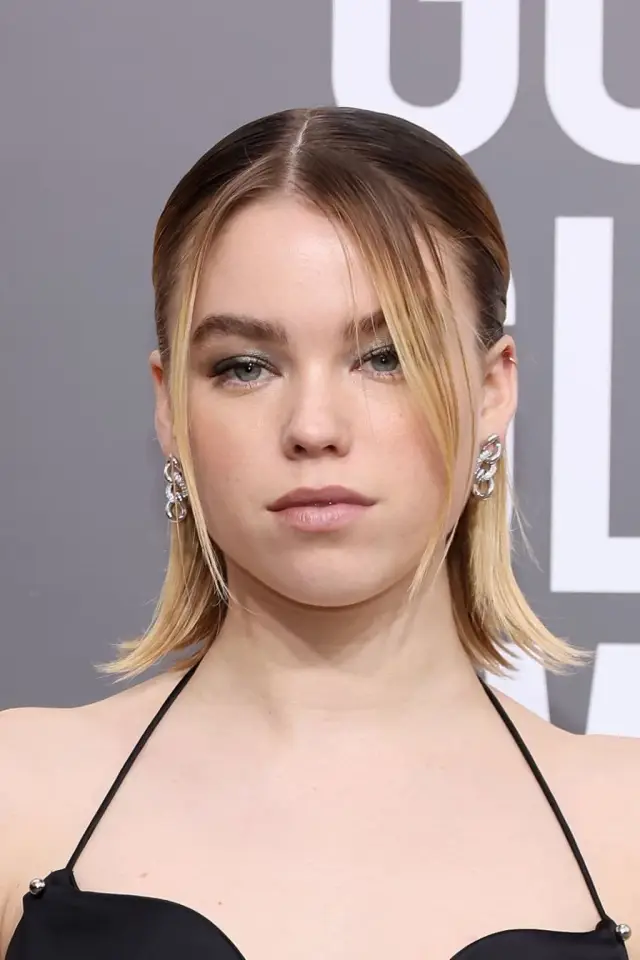 Zdjęcie  (Milly Alcock)
