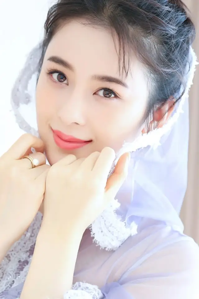 Zdjęcie  (Zhao Yingzi)