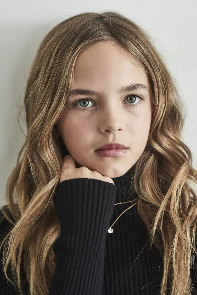 Zdjęcie Ryan Kiera Armstrong – Rajan Kira Armstrong (Ryan Kiera Armstrong)