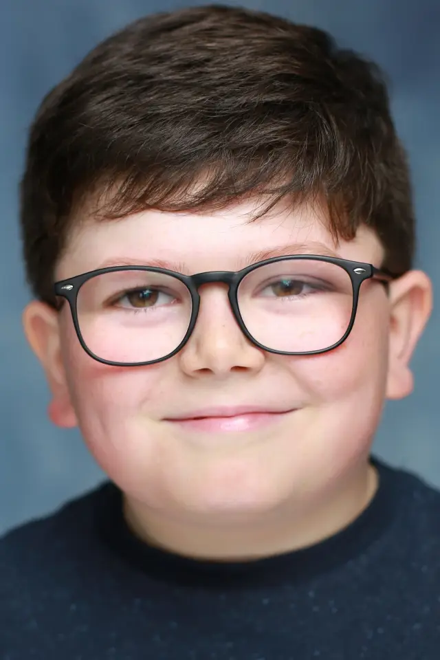 Zdjęcie Archie Yates