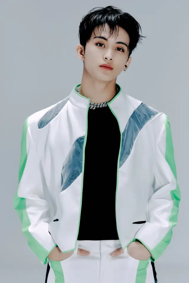 Zdjęcie  (Mark Lee)
