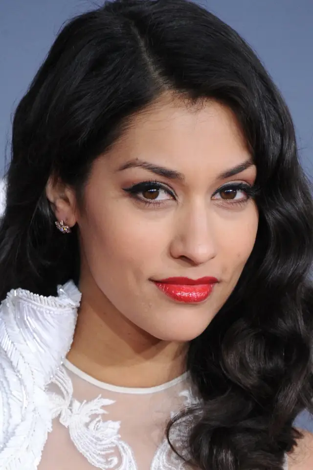 Zdjęcie Janina Gavankar
