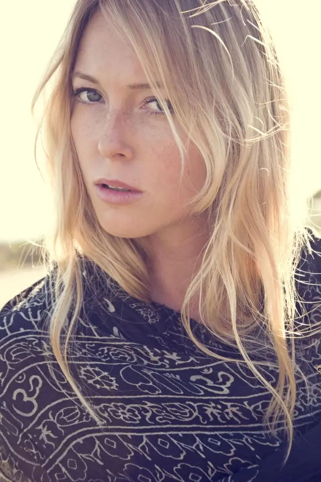 Zdjęcie  (India Oxenberg)