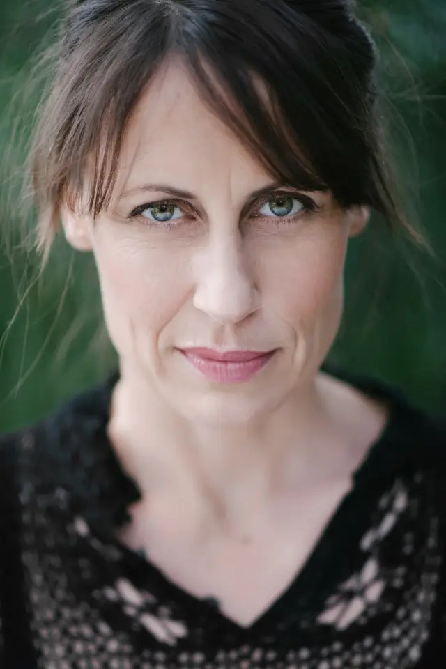 Zdjęcie Kim Farrant
