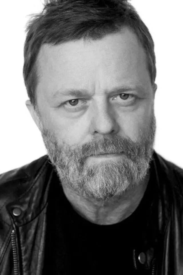 Zdjęcie  (Ian Person)