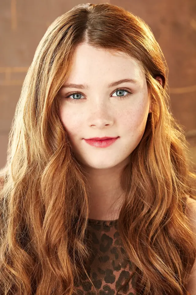 Zdjęcie  (Violet Brinson)