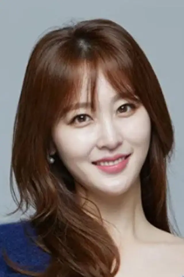 Zdjęcie  (Shin A-young)