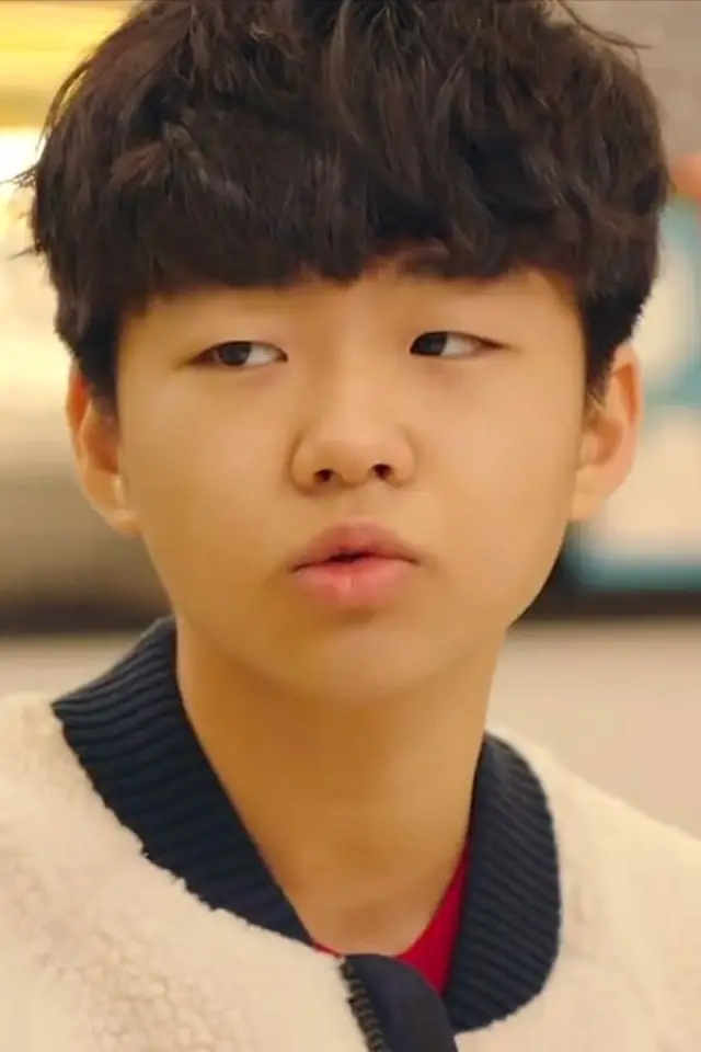 Zdjęcie  (Kim Gun)