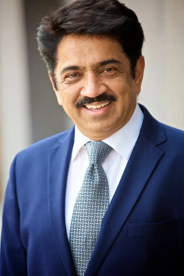 Zdjęcie  (Sunil Narkar)