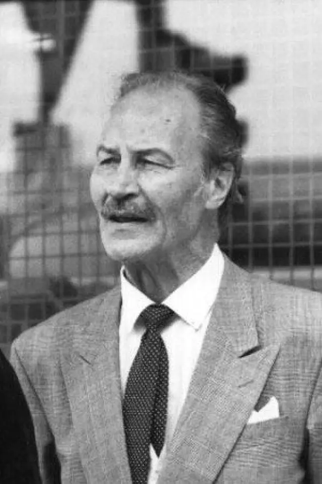Zdjęcie  (Kalevi Kahra)