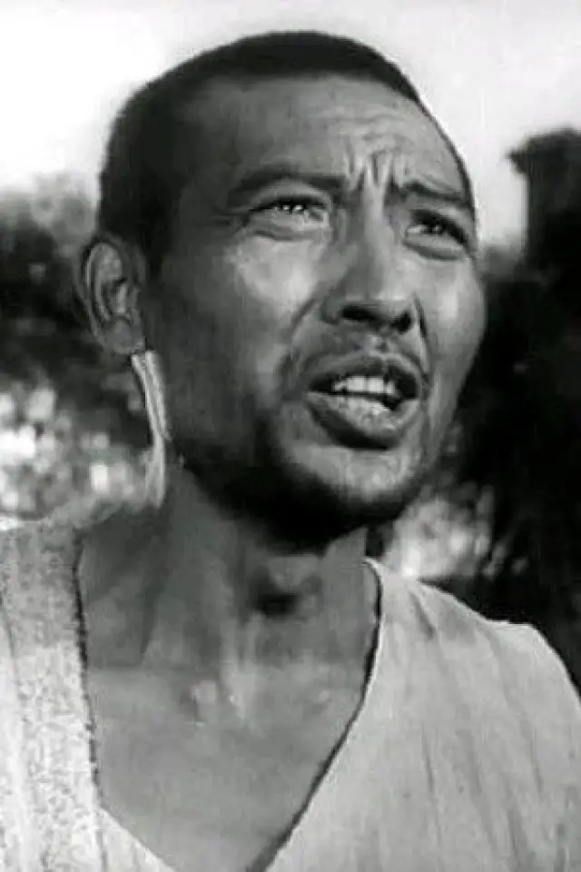 Zdjęcie  (Zhou Senguan)