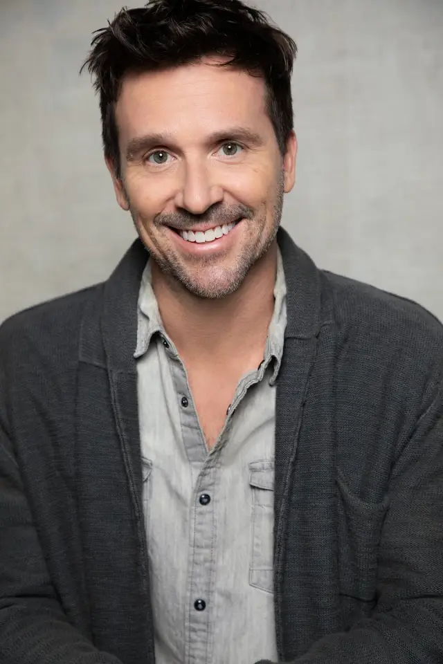Zdjęcie  (Mark Provencher)
