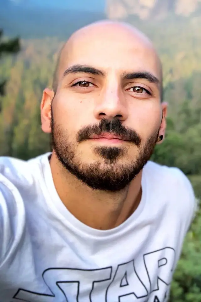 Zdjęcie  (Elie Choufany)