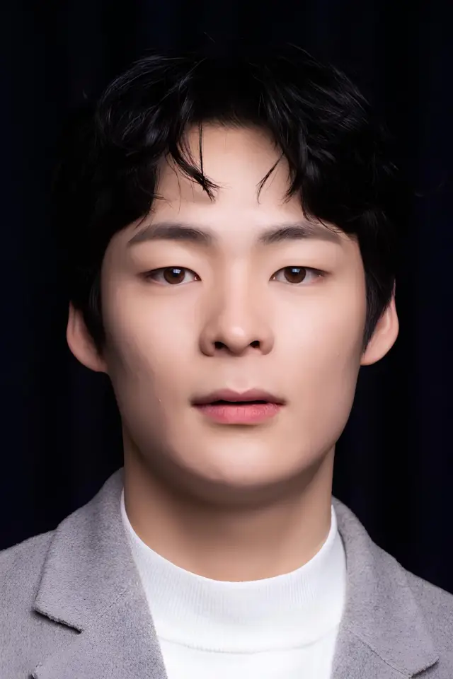Zdjęcie  (Song Geon-hee)