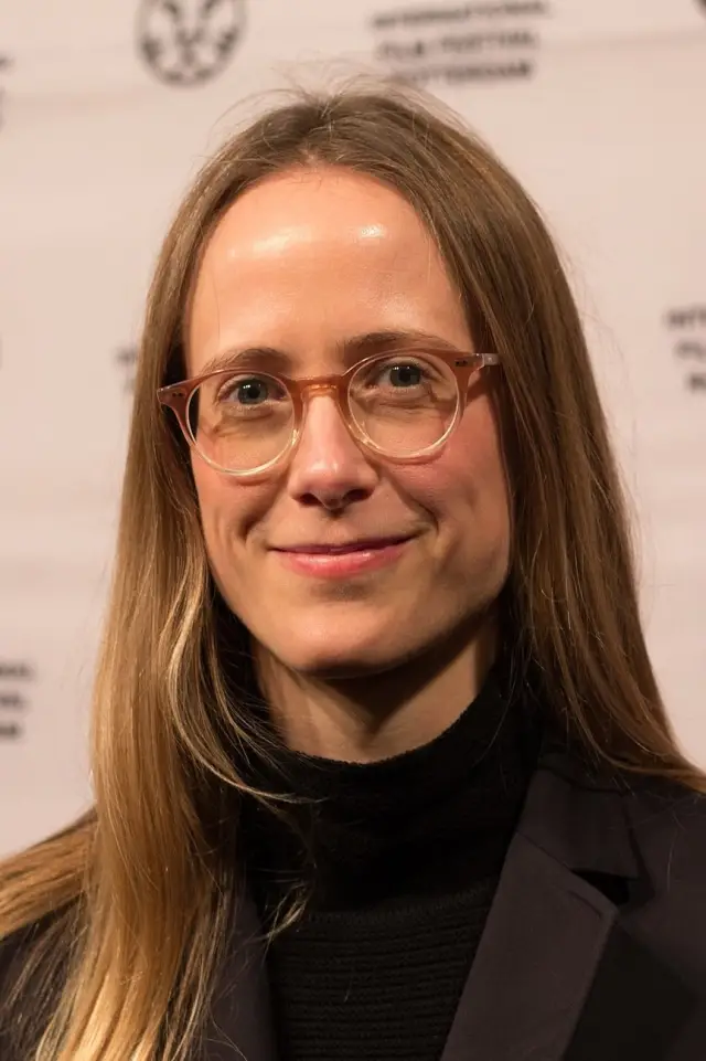 Zdjęcie  (Claire Oakley)