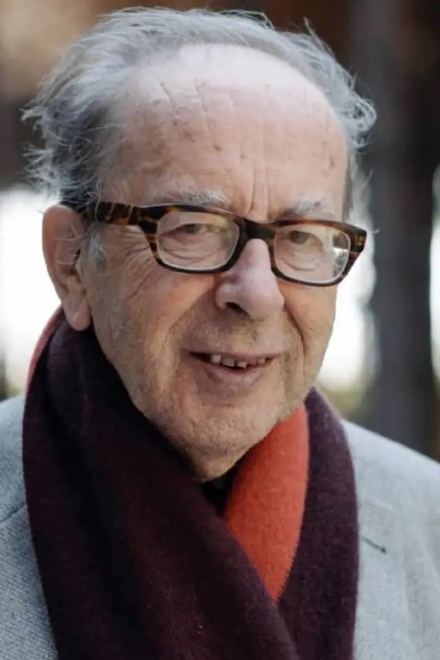 Zdjęcie  (Ismail Kadare)
