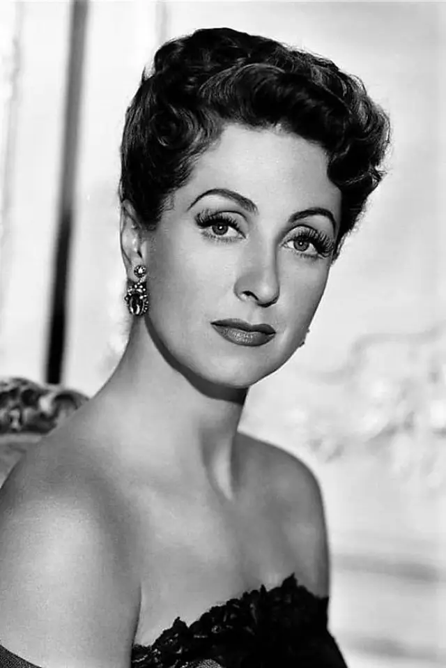 Zdjęcie Danielle Darrieux